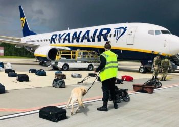 How can I get in touch with Ryanair?